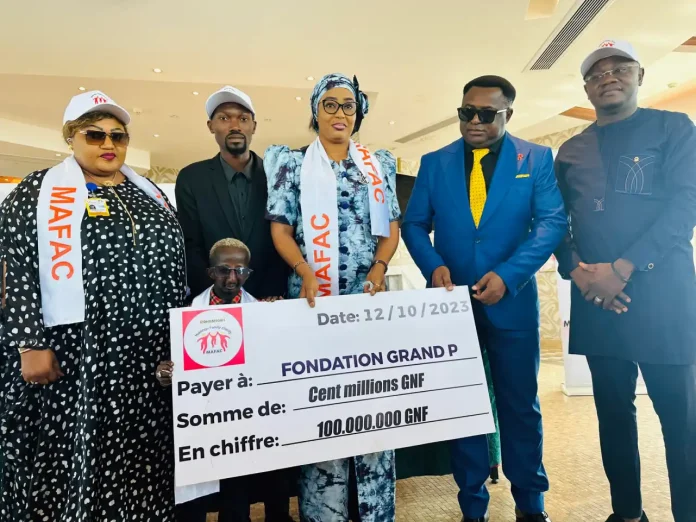 Fondation MAFAC a offert prÃ¨s de 7 millions de FCFA Ã  Grand P