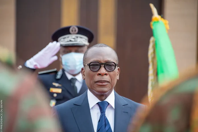 Patrice Talon lors de la CÃ©lÃ©bration du 61Ã¨me anniversaire de l'indÃ©pendance du BÃ©nin - Honneurs militaires et civilitÃ©s du PrÃ©sident de la RÃ©publique aux PrÃ©sidents des Institutions de la RÃ©publique et membres du gouvernement